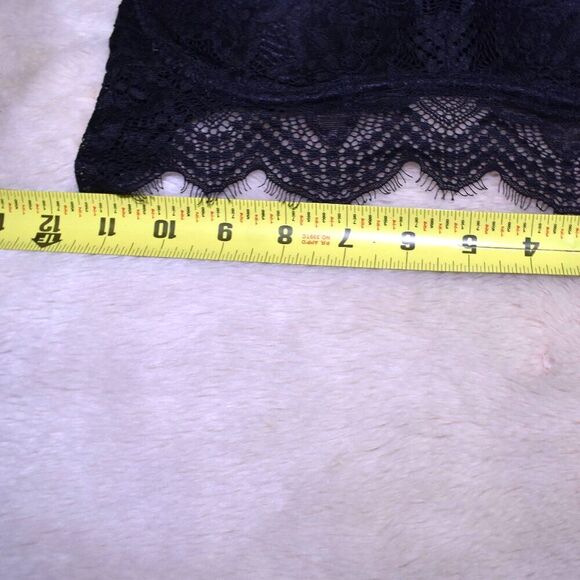 Victoria Secret PINK Black Halter Racer Back Lace Bralette Size Small - Picture 3 of 6